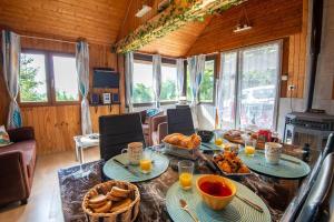 Maisons de vacances Gite Chalet des 2 M 2/4 personnes : photos des chambres