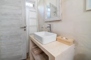 Villa Tara by Villa Finder