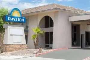 Days Inn by Wyndham Lake Havasu - نيدلز