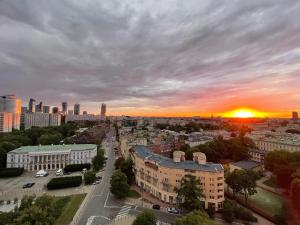 Warsaw City Centre - Studio for 3 people by Noclegi Renters