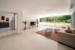 REF 1941 - Cannes Center - Villa for rent