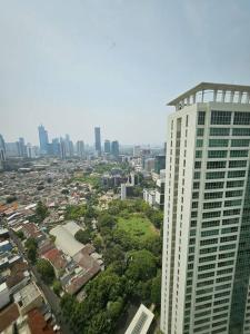 Resort 3BR CBD Kuningan, Near to LRT, Busway and Mall