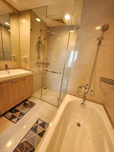 Resort 3BR CBD Kuningan, Near to LRT, Busway and Mall