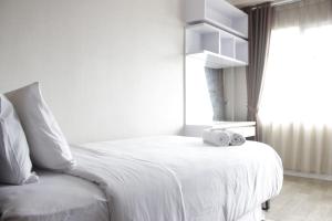 Nice View Studio Apartment at Harvard Jatinangor near IPDN By Travelio