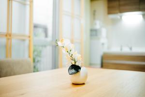 新年促销活动和礼品赠送 难波附近促销中 4卧室1厨房2浴室2厕所 市中心 闹中取静 适合大家庭 最大可容纳13人的舒适住宅