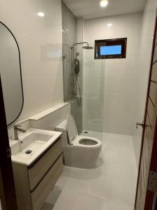 Chaloklum Canal Villa