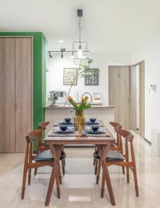 天下茶屋 Maison Le Vert 若竹 関西空港から直通40分最大8人まで宿泊可