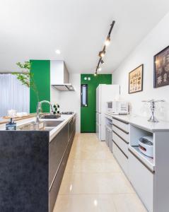 天下茶屋 Maison Le Vert 若竹 関西空港から直通40分最大8人まで宿泊可