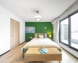 天下茶屋 Maison Le Vert 若竹 関西空港から直通40分最大8人まで宿泊可