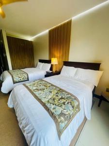 The Hideaway - New Condo in Crosswind Tagaytay