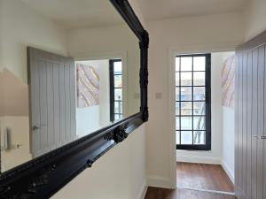 Cardiff flat with roof-terrace