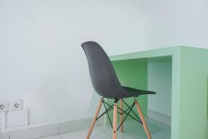 Cozy Studio at Amethyst Apartment By Travelio