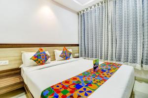 FabHotel Meera Palace