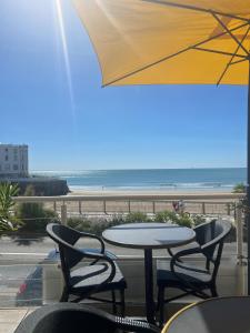 Hotels Hotel The Originals Miramar, Royan Pontaillac : photos des chambres