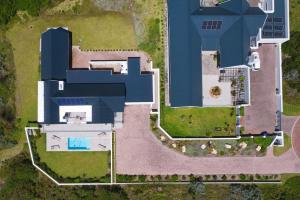 Stunning St Francis Links Home