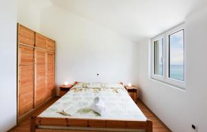 Stunning Apartment In Ugljan With Wifi