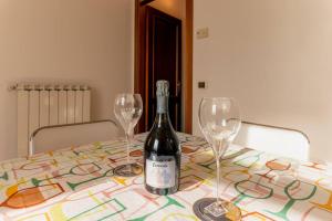 Nazario Sauro - Lucca by the walls