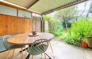 Maisons de vacances Cozy Home In Nantes With Wifi : photos des chambres