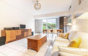 Maisons de vacances Cozy Home In Nantes With Wifi : photos des chambres