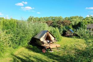 Campings Slow Village Les Ponts de Ce : photos des chambres