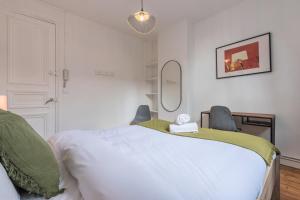 Appartements 1 bedroom apartment near shops & metro : photos des chambres