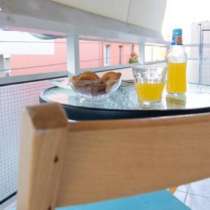 Local Apt next to City Lights 2