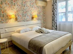 Hotels Hotel Lou Marques : photos des chambres