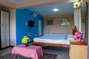Vijaya Deepa Guest House by LexStays