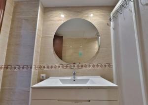 Mediterraneo 408- Estudio con vistas al mar en Marbella centro