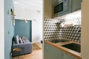 Romantic Brand New Suite in Central Paris, Bathroom, Kitchen