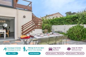 Maisons de vacances Villa Face Mer pour 10 personnes a Prefailles : photos des chambres