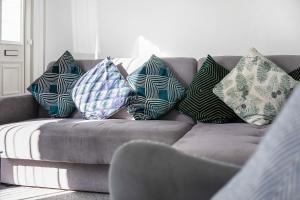 Spacious 3-Bed Home in South Shields, Sleeps 8