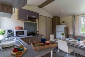 Campings Slow Village Les Ponts de Ce : photos des chambres