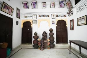 Nukkad Guest House Near Lake Pichola