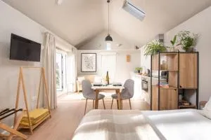 The Rest House - Porthcurno