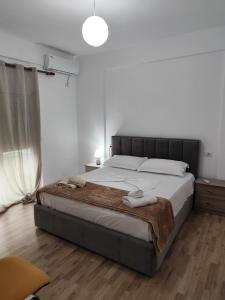 Gjirokastra apartment 360