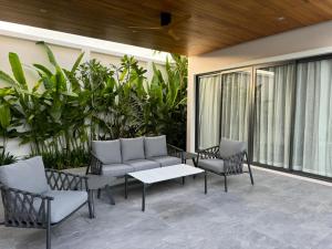 Luxury Breeze Villa with private pool & maid