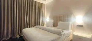 Premium apart with rooftop pool - MʼBata