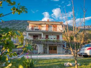 Chic Apartment Tribalj with Private Balcony 