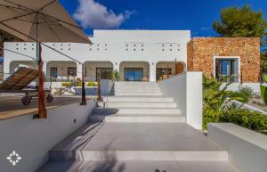 Villa Mastella by Abahana Luxe