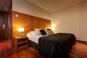 Family Room (2 Adults + 2 Children) room in Acevi Villarroel