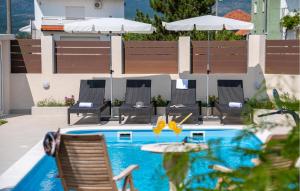 Stunning Home In Kosute