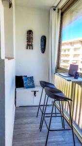 Tres jolie STUDIO A 2 MINUTES DE LA PLAGE ET DU PORT DE Fréjus secteur base nature