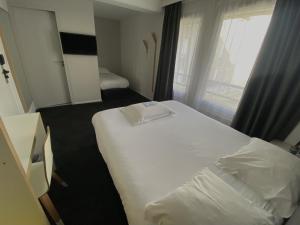 Hotels Kyriad Hotel Brest : photos des chambres