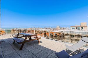 Ysera Iii 1Oo4 G-2I87