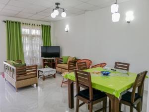 Shalom Villa
