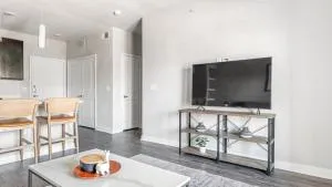 Landing at Falcon at Grand Harbor - 2 Bedrooms in West Cypress - Розенберг