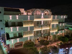 Villa Khufu Pyramids Hotel