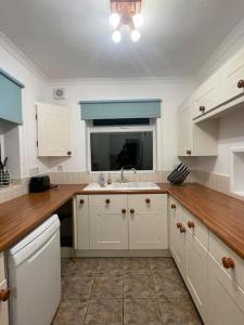 West Street House-Furnished Let