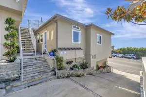 Ocean VIEWS! Steps from Victoria Beach, Lux Design - 尼古湖